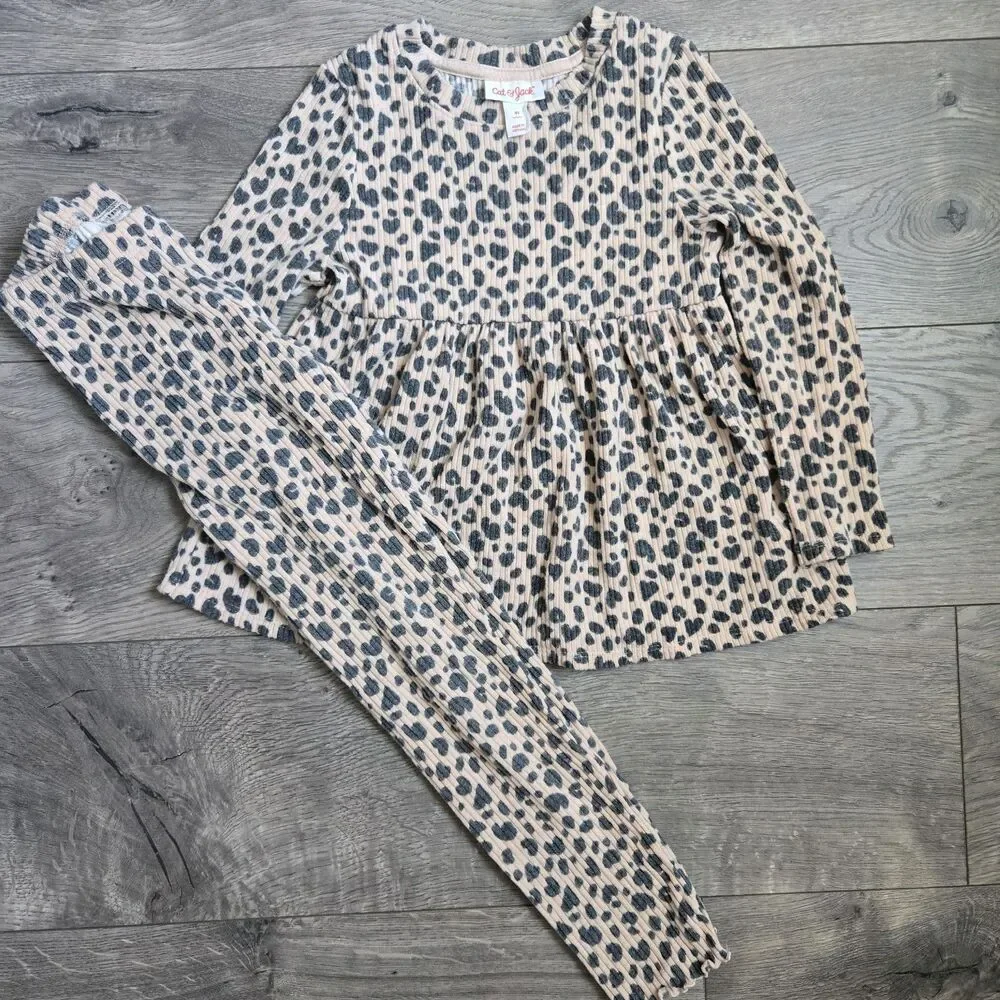 Cat & Jack Girls Ribbed Knit Peplum Shirt Leggings Set Beige Leopard Heart 4T 5T